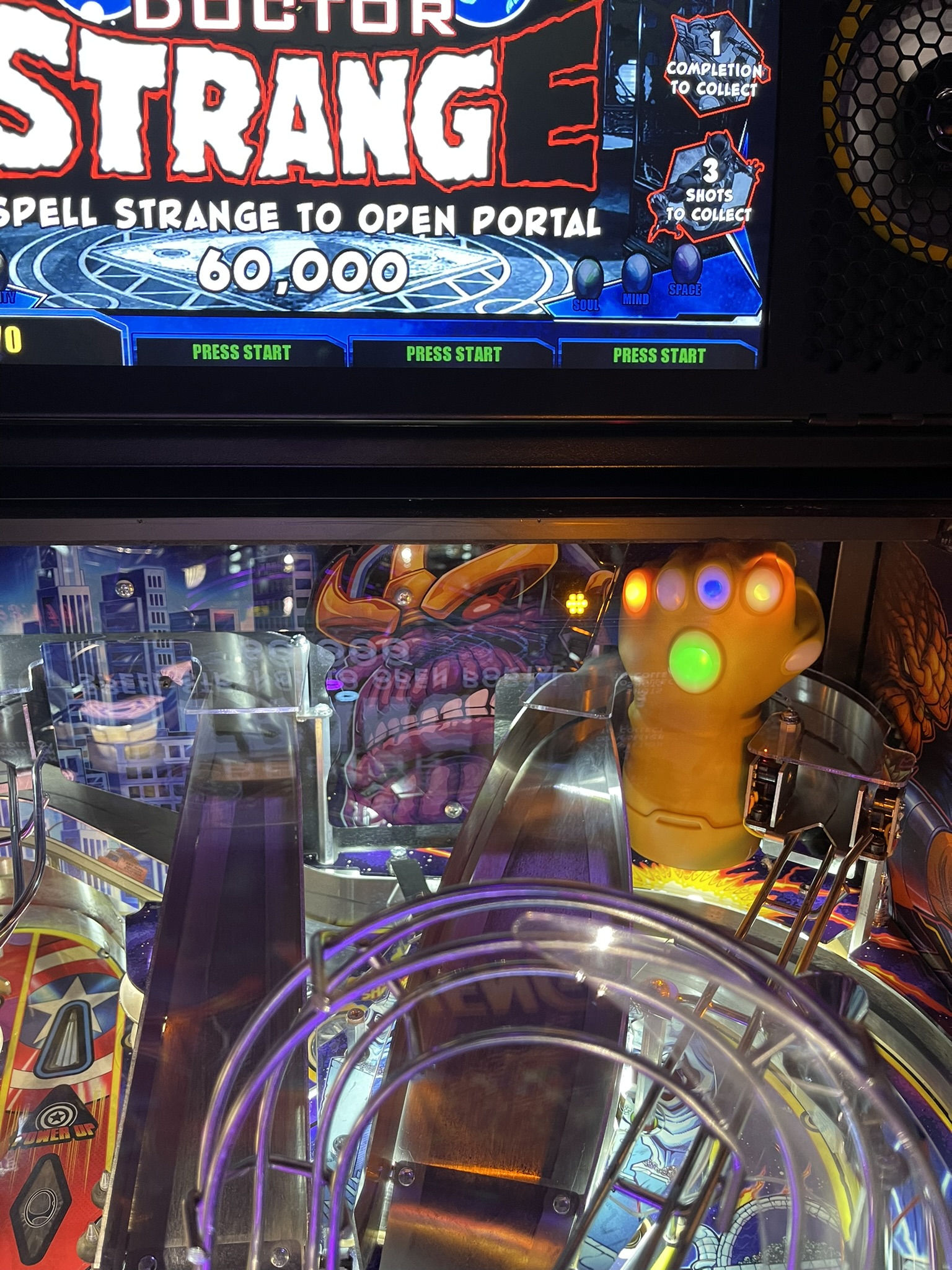 Avengers Infinity Quest LE